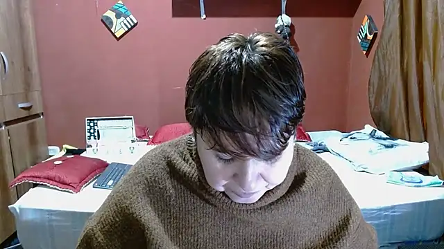 Snapshot of Sasharosee2 chatting on 01/12/26, 12:23 Sasharosee2 online show from 01/12/26, 12:23