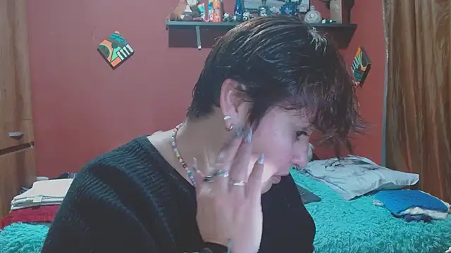 Snapshot of Sasharosee2 chatting on 02/23/26, 12:17 Sasharosee2 online show from 02/23/26, 12:17