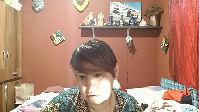 Snapshot of Sasharosee2 chatting on 11/13/25, 12:53 Sasharosee2 online show from 11/13/25, 12:53