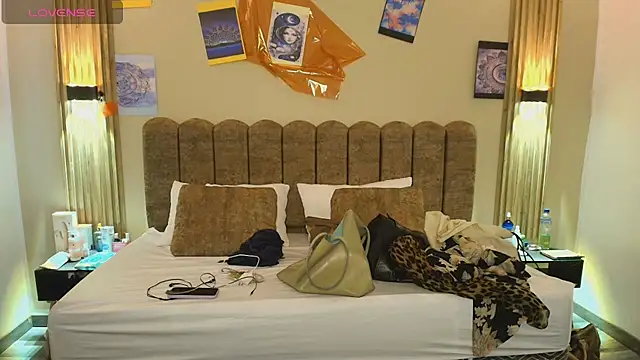 Sasharosee2 online show from 10/06/25, 11:55