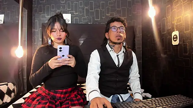 Snapshot of Alien_high chatting on 10/04/25, 02:29 Alien high online show from 10/04/25, 02:29