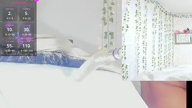 Ashley  Jones   online show from 03/26/26, 09:07