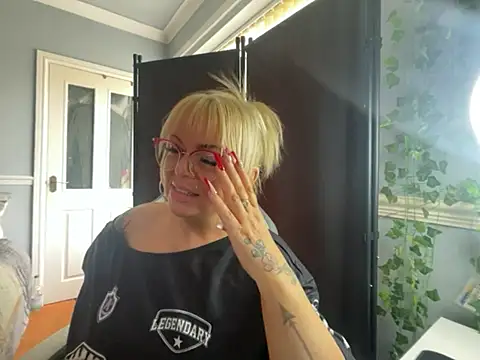 BonnyDesire online show from 03/10/26, 02:43