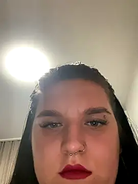 Ellainaaa online show from 10/17/25, 10:33