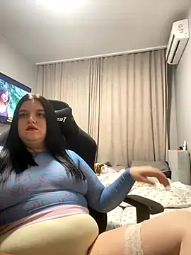 Ellainaaa online show from 10/16/25, 10:07