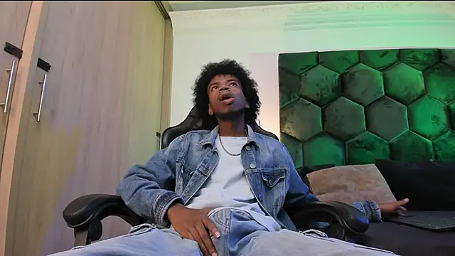 AllexJacob online show from 02/05/26, 01:18