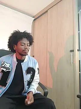 AllexJacob online show from 04/28/26, 01:26