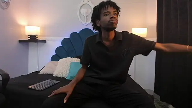 AllexJacob online show from 10/20/25, 01:11