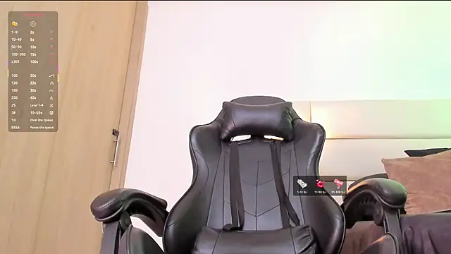 AllexJacob online show from 01/13/26, 01:04