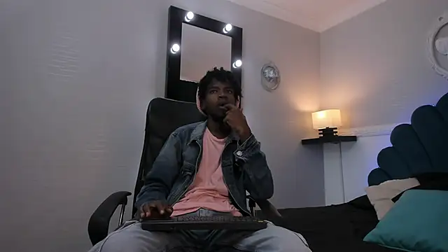 AllexJacob online show from 10/03/25, 01:23