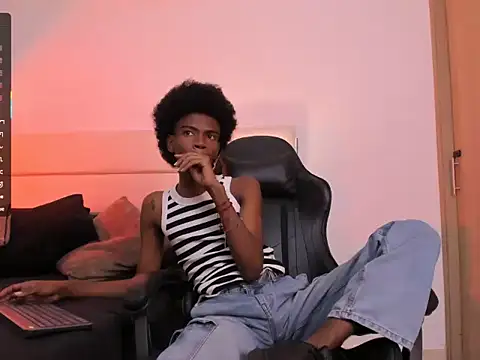 AllexJacob online show from 11/04/25, 01:37