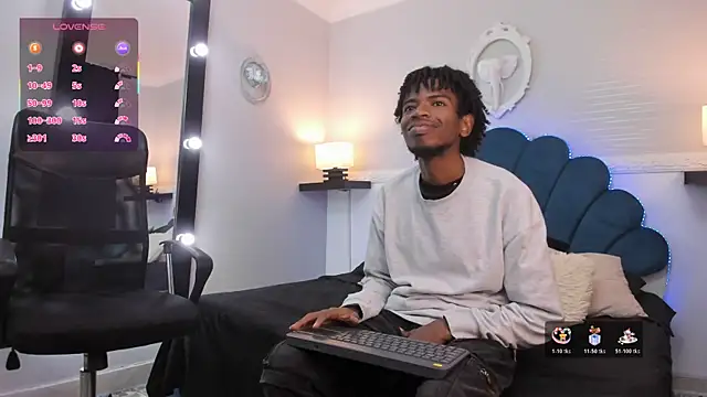 AllexJacob online show from 10/17/25, 01:02