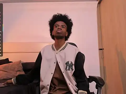 AllexJacob online show from 11/05/25, 01:14