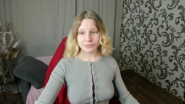  Velvet peach  online show from 11/29/25, 10:15