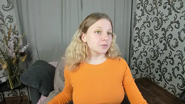  Velvet peach  online show from 11/23/25, 11:09