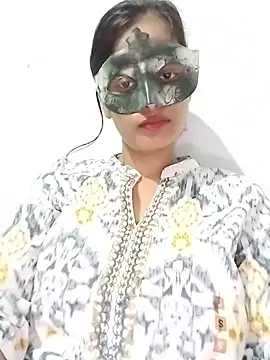 ms-naina online show from 07/15/26, 07:10