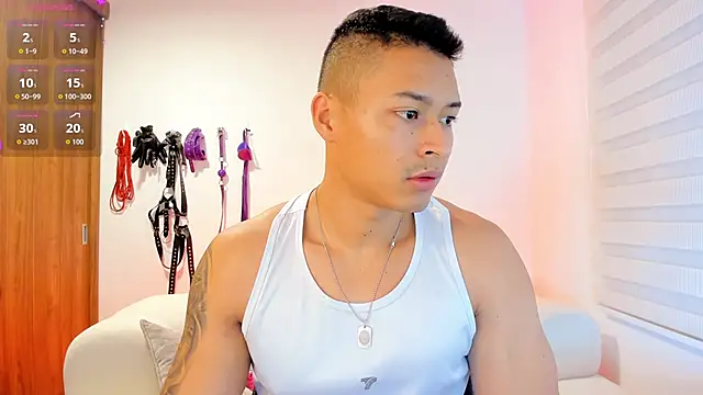 Snapshot of abu_dhabi_21 chatting on 02/15/26, 10:14 abu dhabi 21 online show from 02/15/26, 10:14