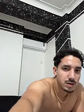 fuck   boyy online show from 12/21/25, 03:03