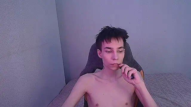 adam kpoy online show from 10/04/25, 02:29
