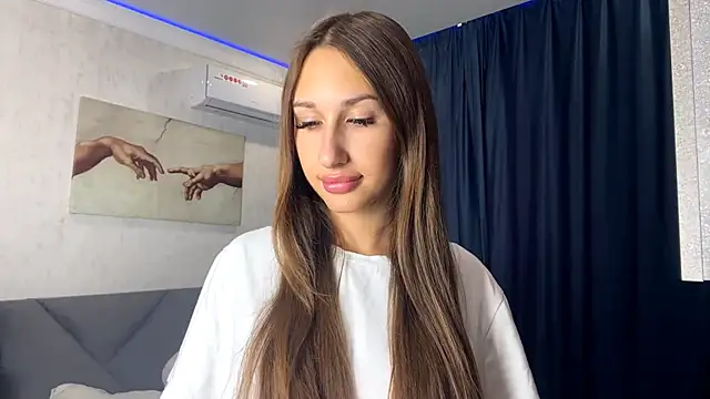 Snapshot of DarkSignal chatting on 09/26/25, 09:16 DarkSignal online show from 09/26/25, 09:16