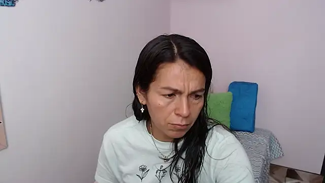 camilavargas  online show from 03/13/26, 07:19