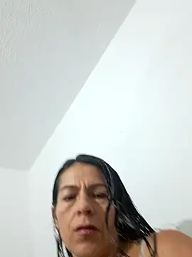 camilavargas  online show from 12/14/25, 09:09