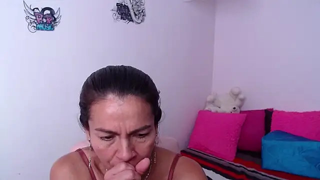camilavargas  online show from 01/31/26, 07:12