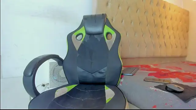 Naomis 35 online show from 01/07/26, 08:03