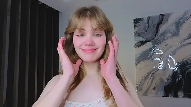 pienaple online show from 12/17/25, 04:06