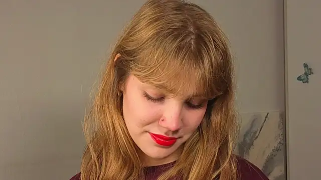 pienaple online show from 09/27/25, 04:18