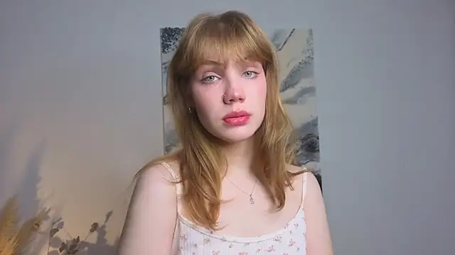 pienaple online show from 11/05/25, 04:04