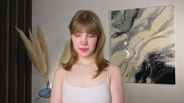 Snapshot of pienaple chatting on 01/17/26, 04:05 pienaple online show from 01/17/26, 04:05