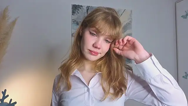 pienaple online show from 10/30/25, 04:11