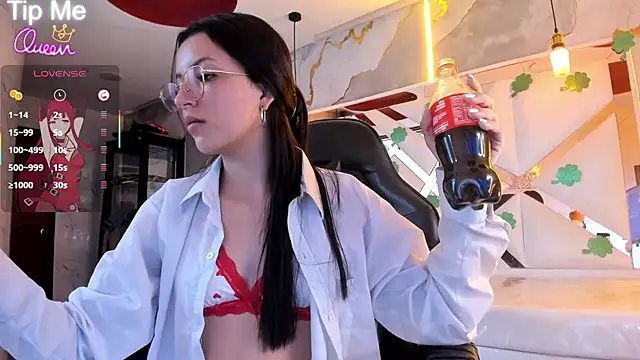 sophiadoll tf online show from 03/23/26, 08:41