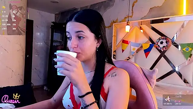 Snapshot of sophiadoll_tf chatting on 07/14/26, 01:06 sophiadoll tf online show from 07/14/26, 01:06
