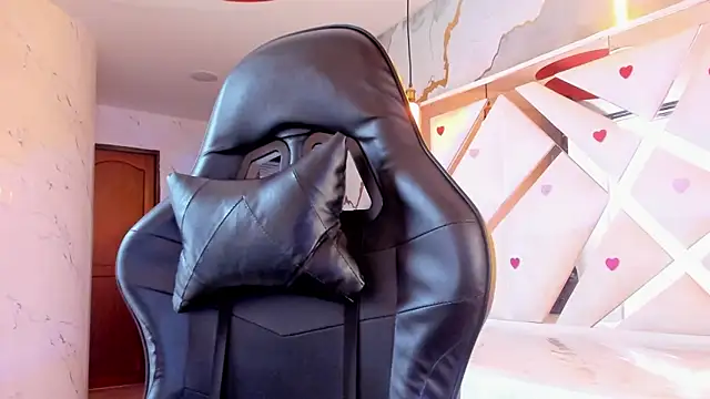 Snapshot of sophiadoll_tf chatting on 02/25/26, 08:41 sophiadoll tf online show from 02/25/26, 08:41