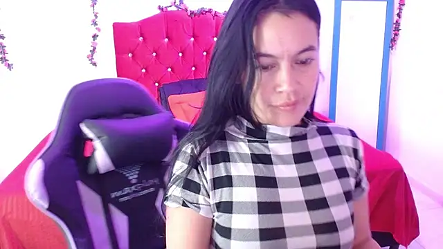 cristal1609 online show from 02/04/26, 12:33