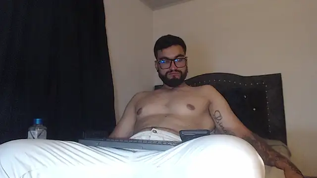 Chrys harris77 online show from 04/04/26, 12:28