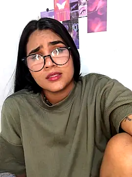 Renata Zoe online show from 11/26/25, 02:00