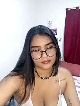 Renata Zoe online show from 11/08/25, 01:31