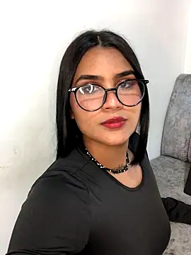 Renata Zoe online show from 11/22/25, 02:10