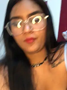 Renata Zoe online show from 11/23/25, 01:48