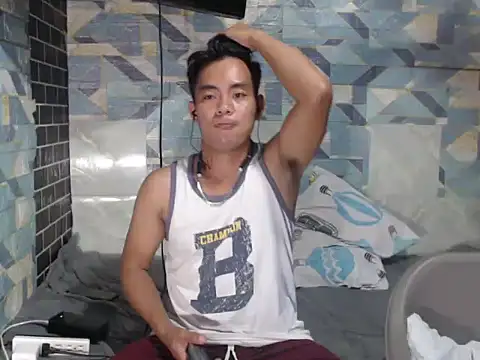 Newt4U online show from 09/22/25, 02:34