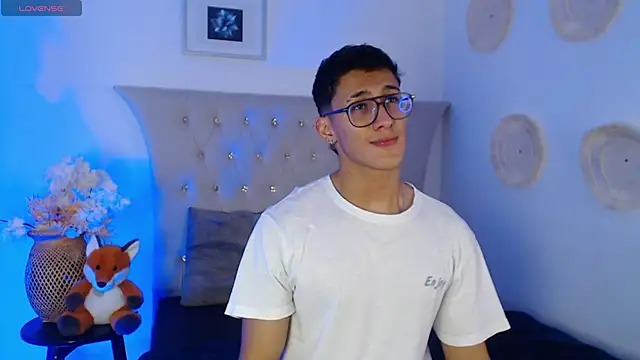 SalvadorFit online show from 10/03/25, 08:54