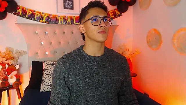 SalvadorFit online show from 11/02/25, 08:36