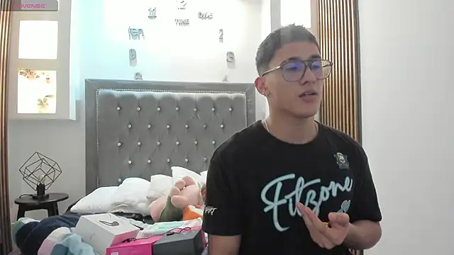 SalvadorFit online show from 02/06/26, 08:38