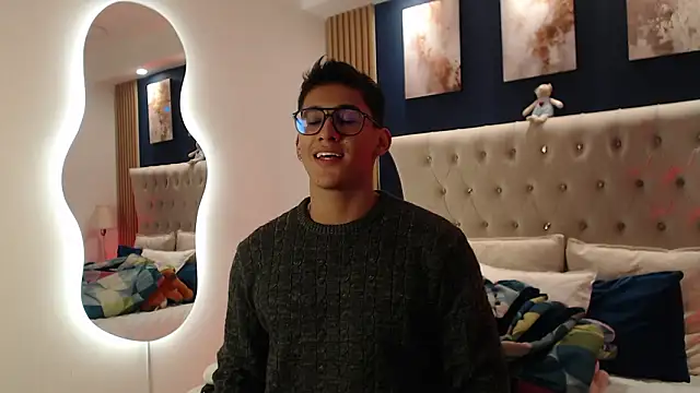 SalvadorFit online show from 02/25/26, 08:41