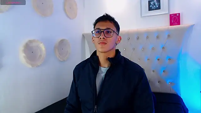 SalvadorFit online show from 09/29/25, 08:47