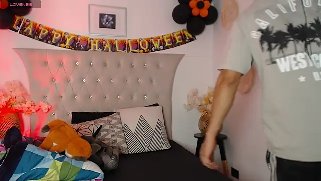 SalvadorFit online show from 10/29/25, 08:30