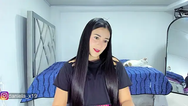 Daniela x19 online show from 02/07/26, 01:35
